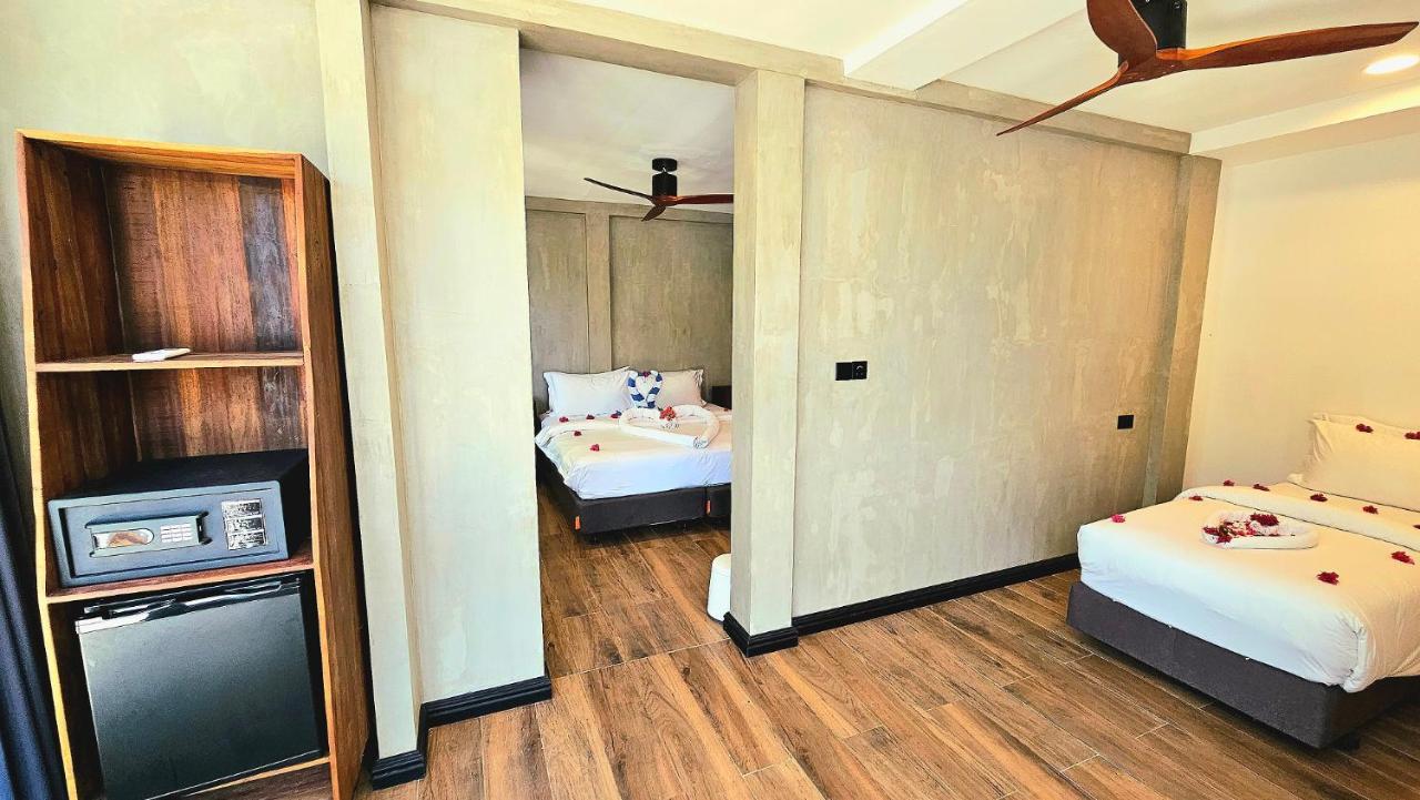 Dhigurah Cottage エクステリア 写真